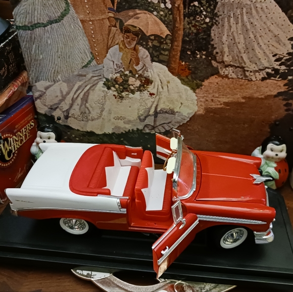 🚘1956 Chevrolet Vintage "Road Signature" Scale 1:18,Road Signature,Nice Gift.🎁 - Picture 6 of 14